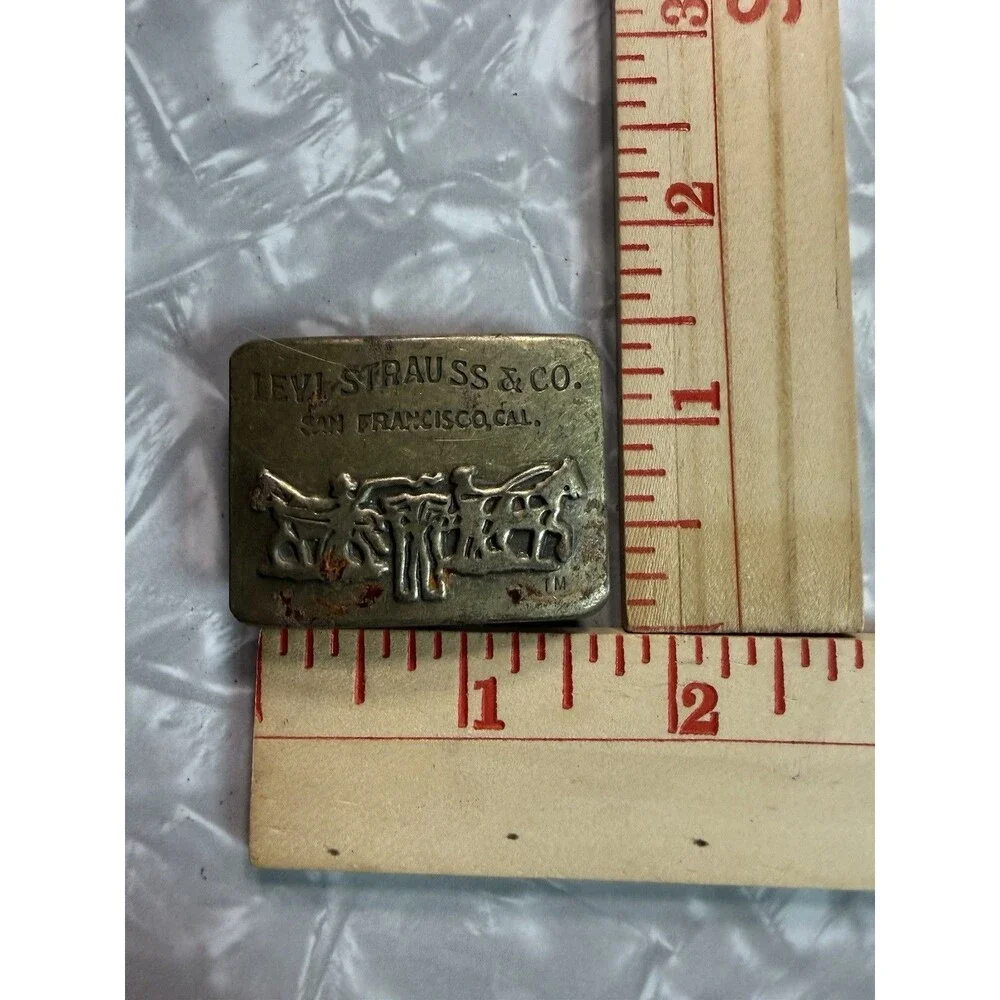 Vintage 1950s / 1960s Levi’s Brass Belt Buckle For Cloth Belt